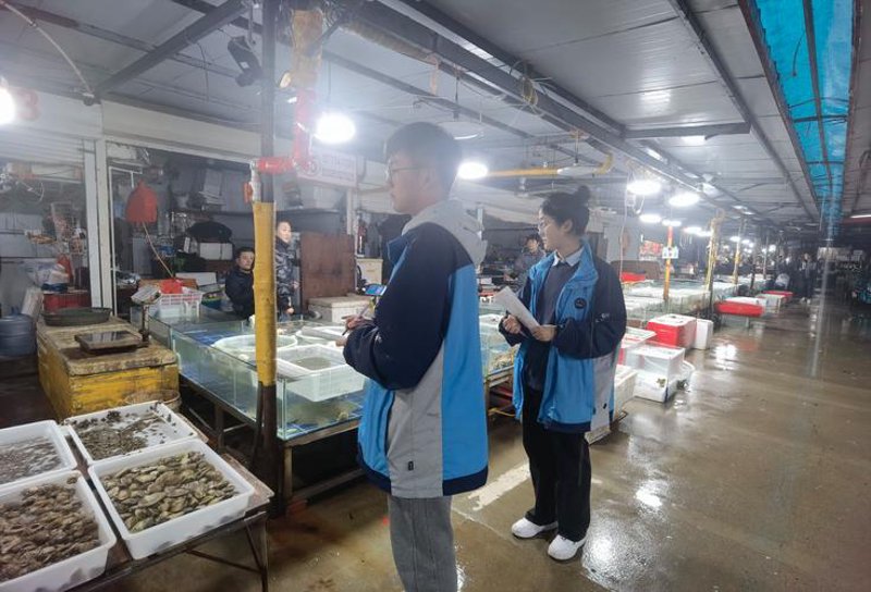 信息之都上海：信息咨询公司的价值”，